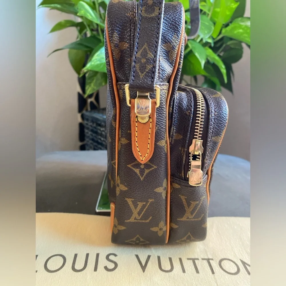 Louis Vuitton Amazone Monogram Crossbody Y2K, M45236, Vachetta Leather, Canvas - Picture 5 of 16